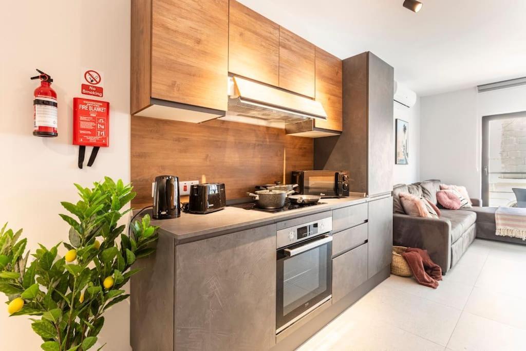 Sliema Boutique Apartments By Holi Room photo